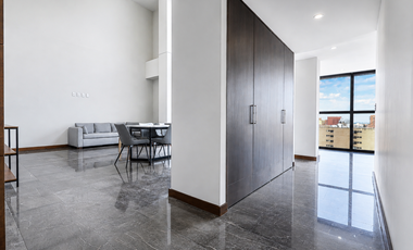 Departamento Doble Altura en Colonia Americana, Guadalajara, Amplios Espacios y Diseño Premium