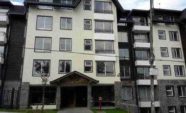 Arriendo Departamento con estacionamiento.Bodega en el corazón de Puerto Varas. Edificio Vita.