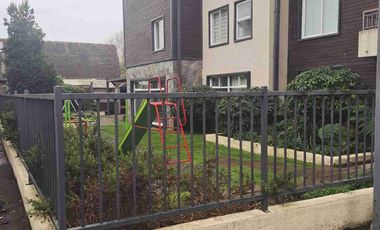 Arriendo Departamento con estacionamiento.Bodega en el corazón de Puerto Varas. Edificio Vita.