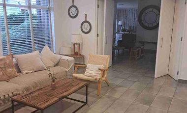 Arriendo Departamento con estacionamiento.Bodega en el corazón de Puerto Varas. Edificio Vita.