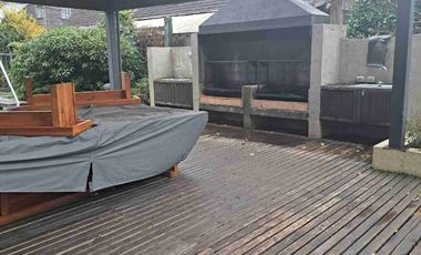 Arriendo Departamento con estacionamiento.Bodega en el corazón de Puerto Varas. Edificio Vita.