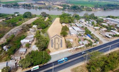 Terreno Industrial o comercial en alquiler km 22 Via a Daule