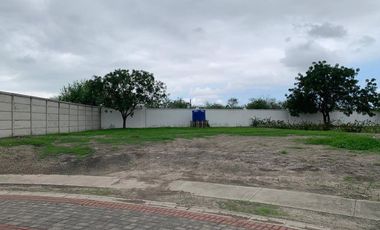 terreno de venta en montecristi golf club