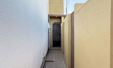 CASA EN ESQUINA EN VENTA 🏡 FRENTE A PARQUE | 3 RECÁMARAS | ÁREA DE ENTRETENIMIENTO