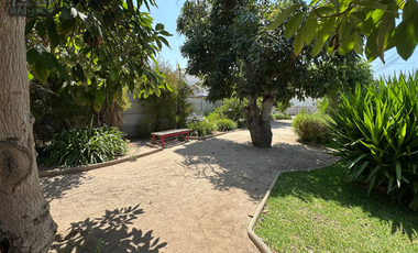 Se arrienda amplia y hermosa casa 3D 2B en condominio de La Cruz