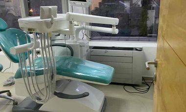 Arriendo Oficina Odontologia eñ excelente ubicación !!  Metro Los Leones y Tobalaba