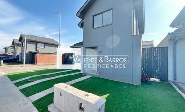 Casa en Arriendo en Condominio Portal de Machalí