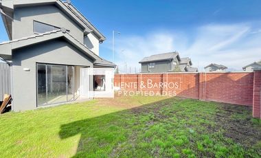 Casa en Arriendo en Condominio Portal de Machalí