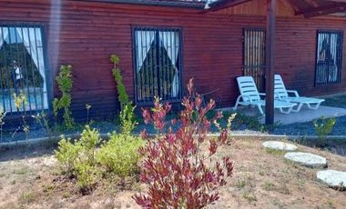 VEN 673 Se vende parcela de 7.200 con dos casas construidas y piscina a 45 minutos de Concepción en Florida