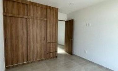 RENTA DE CASA NUEVA EN METEPEC