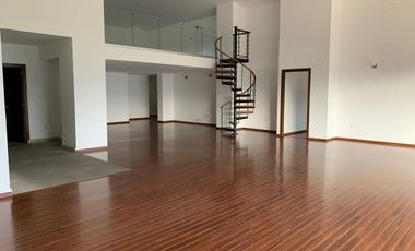 OPORTUNIDAD PENTHOUSE DE 410 M2 EN RENTA EN BOSQUE REAL