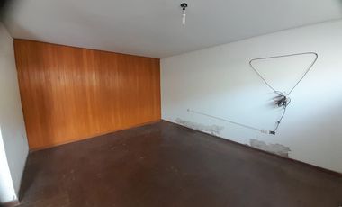 Vendo casa como terreno