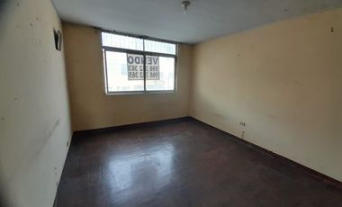 Vendo casa como terreno
