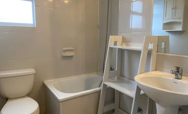 SE ARRIENDA LINDA CASA 3 DORMITORIOS + QUINCHO BARRIO VISTA VOLCAN