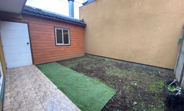 SE ARRIENDA LINDA CASA 3 DORMITORIOS + QUINCHO BARRIO VISTA VOLCAN