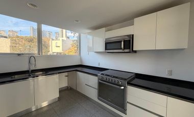 GARDENHOUSE EN RENTA EN BOSQUE REAL