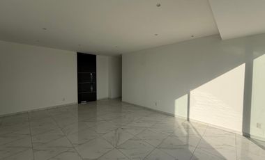 GARDENHOUSE EN RENTA EN BOSQUE REAL