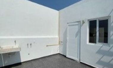 RENTA DE CASA NUEVA EN METEPEC