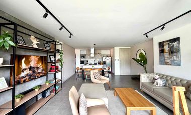 VENTA HERMOSO APARTAMENTO EN LOMA DEL ESCOBERO
