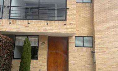 rento hermosa casa cajica