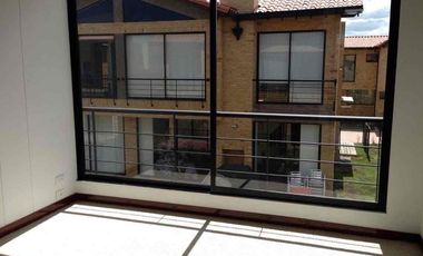 rento hermosa casa cajica