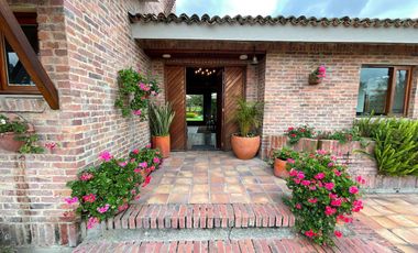 CASA CAMPO MOSQUERA -CLUB LOS PINOS
