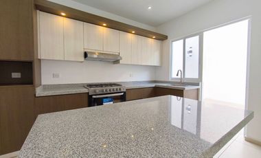 RENTA DE CASA EN VILLAS DE LA CANTERA