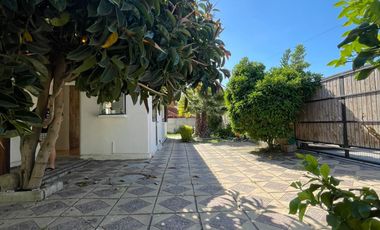 Venta de propiedad con excelente ubicación. Habitacional o Negocio.