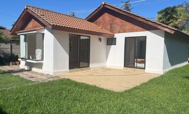 Venta de propiedad con excelente ubicación. Habitacional o Negocio.