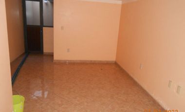 Casita de 3 niveles en venta Col. 16 de Septiembre Norte, Puebla.