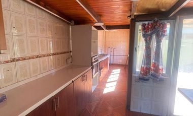 Venta casa de 2 pisos lugar muy tranquilo.