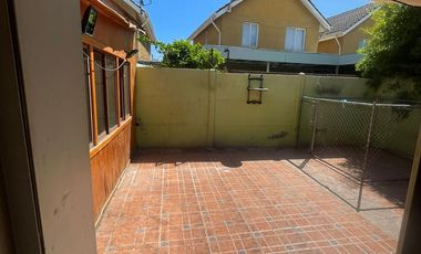 Venta casa de 2 pisos lugar muy tranquilo.