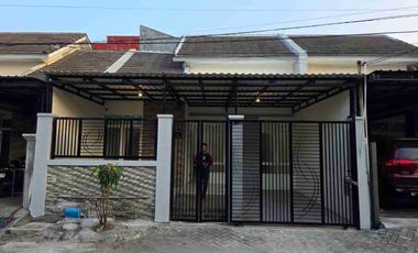 SUDAH RENOV TOTAL Rumah Siap Huni Grand Royal Regency Wage Taman Sidoarjo Luas 97 Meter