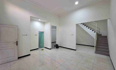 SUDAH RENOV TOTAL Rumah Siap Huni Grand Royal Regency Wage Taman Sidoarjo Luas 97 Meter
