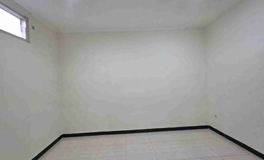 SUDAH RENOV TOTAL Rumah Siap Huni Grand Royal Regency Wage Taman Sidoarjo Luas 97 Meter