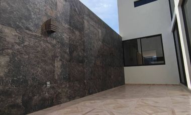 VENTA DE CASA NUEVA EN VILANOVA RANCHO SANTA MONICA AL SUR