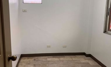 4 Storeys Mixed Used Commercial & Residential Building with Roof Deck for Lease