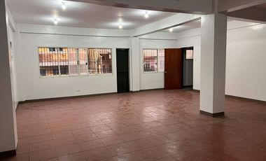 4 Storeys Mixed Used Commercial & Residential Building with Roof Deck for Lease
