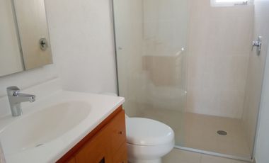 CASA EN VENTA EN SENDEROS DE MONTE VERDE 105 COTO 3 RECAMARA CON BAÑO AMPLIA