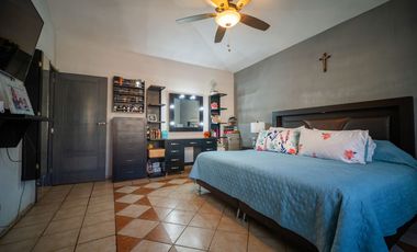 Casa de 5 recamaras Lomas Independencia Guadalajara