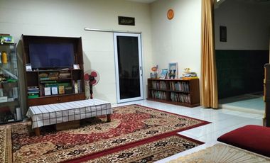 Rumah 2Lt Siap Huni  BU di Jl Mataram Cimanggu Permai Tanah Sarea Bogor