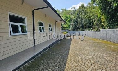 Salatiga, Dekat Mountainview School, Furnished, Siap Huni, Jawa Tengah