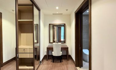 Sewa 4+1 BR Apartemen Pakubuwono Signature