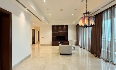 Sewa 4+1 BR Apartemen Pakubuwono Signature