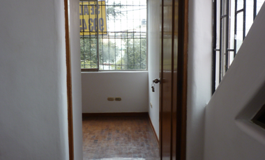 CASA EN ALQUILER: SURCO (LÍMITE MIRAFLORES Y BARRANCO