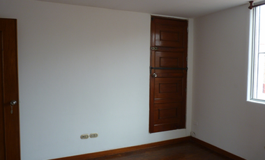 CASA EN ALQUILER: SURCO (LÍMITE MIRAFLORES Y BARRANCO