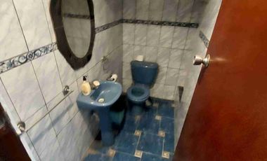Se vende casa en Surco 200m2 5 dormitorios 2 pisos