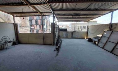 Se vende casa en Surco 200m2 5 dormitorios 2 pisos
