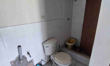 Se vende casa en Surco 200m2 5 dormitorios 2 pisos