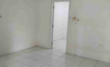 RUMAH KONTRAKAN 11 MENIT KE KAMPUS STT TELKOM BUAH BATU